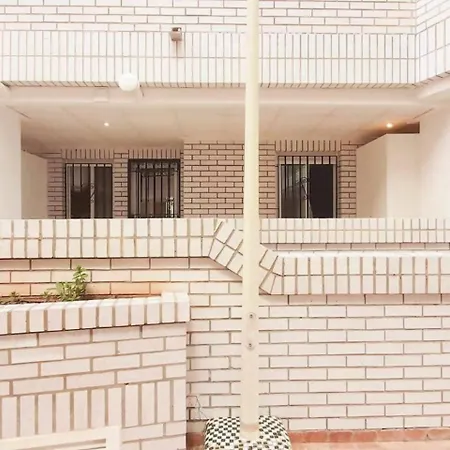 Ayf Confortable Bajo De Dos Terrazas Trebol Dor Apartment