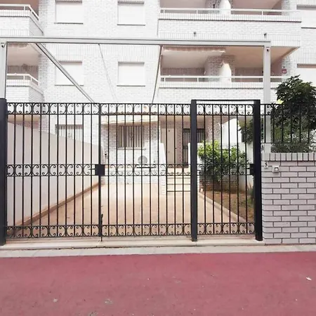 Ayf Confortable Bajo De Dos Terrazas Trebol Dor Apartment *